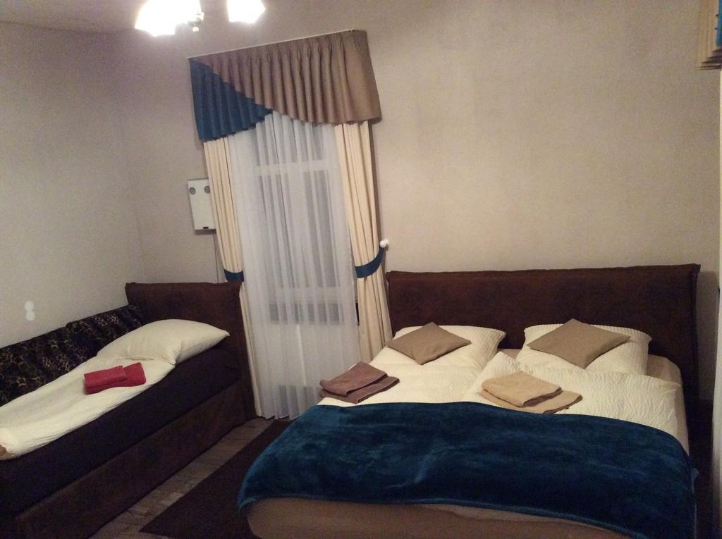 Loreley Weinstuebchen 3*